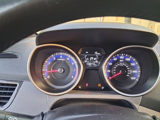 Hyundai Elantra 2015, 239,910 km - 1.8 l - Bakı