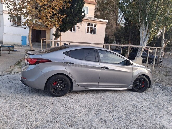 Hyundai Elantra 2015, 239,910 km - 1.8 l - Bakı