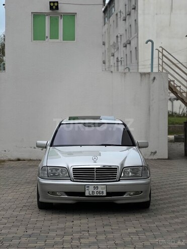 Mercedes C 280 2000, 286,450 km - 2.8 l - Astara