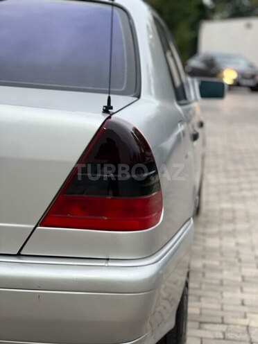 Mercedes C 280 2000, 286,450 km - 2.8 l - Astara