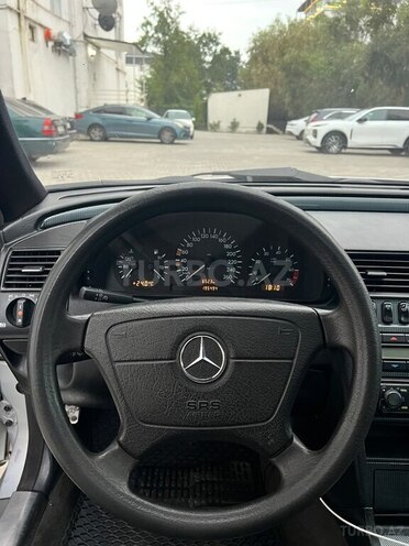 Mercedes C 280 2000, 286,450 km - 2.8 l - Astara