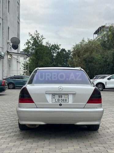 Mercedes C 280 2000, 286,450 km - 2.8 l - Astara