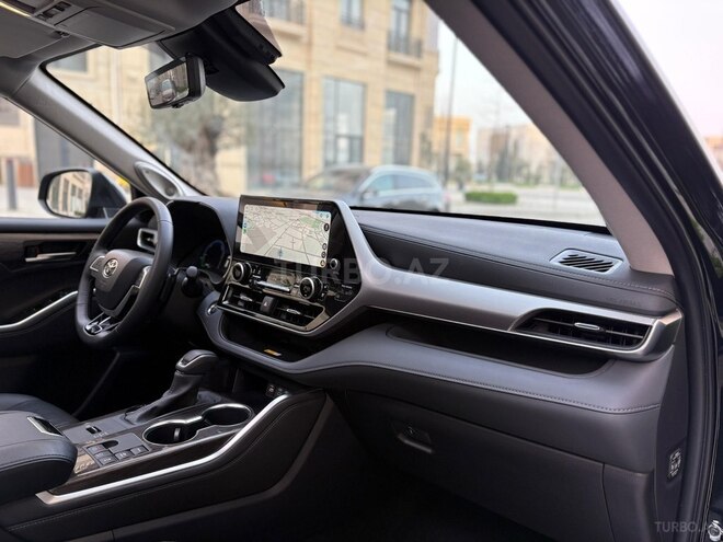 Toyota Highlander 2025, 24,000 km - 2.5 l - Bakı