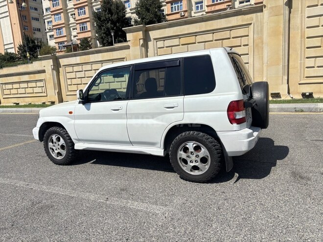 Mitsubishi Pajero io 1999, 398,000 km - 1.8 l - Bakı