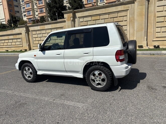 Mitsubishi Pajero io 1999, 398,000 km - 1.8 l - Bakı