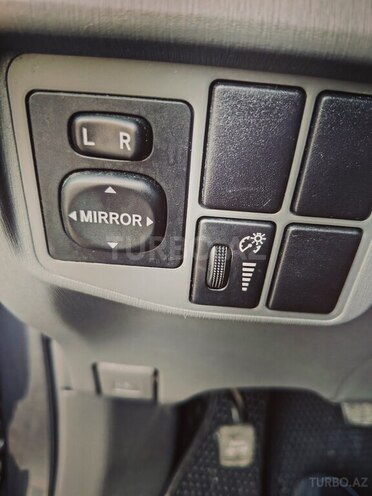 Toyota Prius 2010, 177,028 km - 1.8 л - Sumqayıt