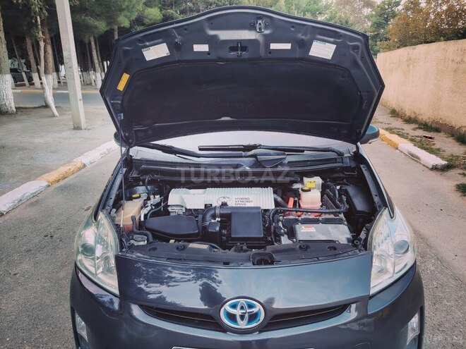 Toyota Prius 2010, 177,028 km - 1.8 л - Sumqayıt