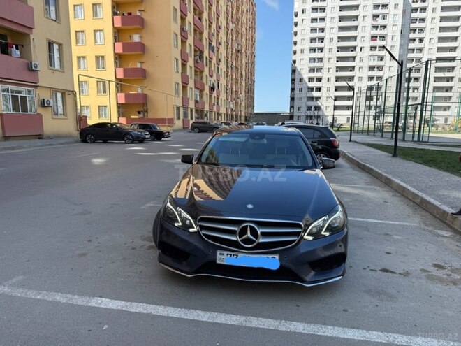 Mercedes E 250 4MATIC 2015, 345,000 km - 2.1 l - Bakı