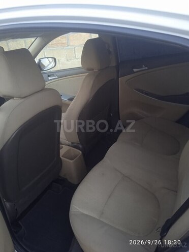 Hyundai Accent 2014, 182,000 km - 1.6 l - Şəki