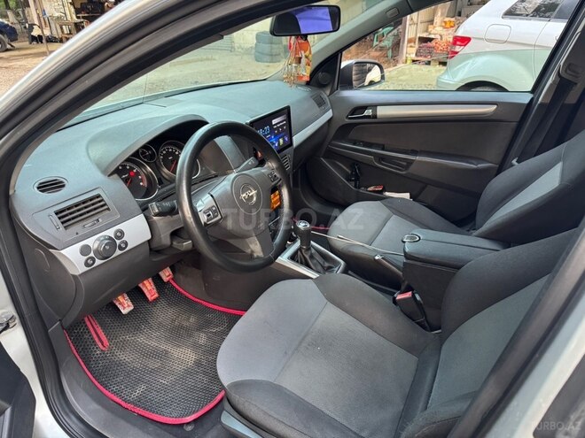 Opel Astra 2006, 350,000 km - 1.4 l - Lənkəran