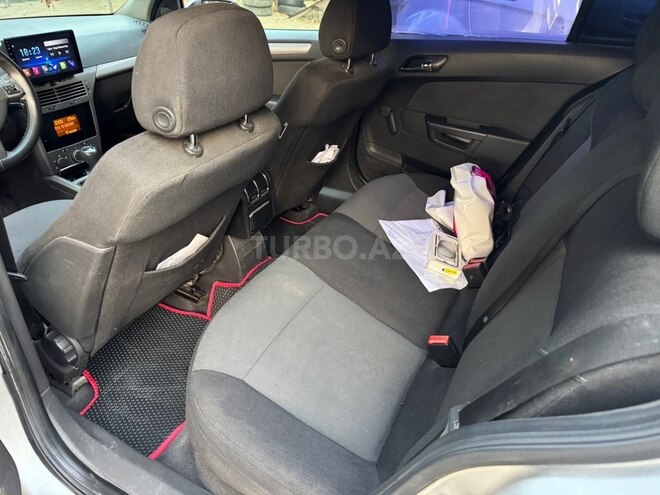 Opel Astra 2006, 350,000 km - 1.4 l - Lənkəran