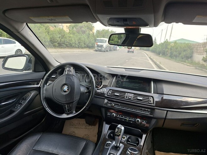 BMW 528 2014, 330,000 km - 2.0 l - Bakı