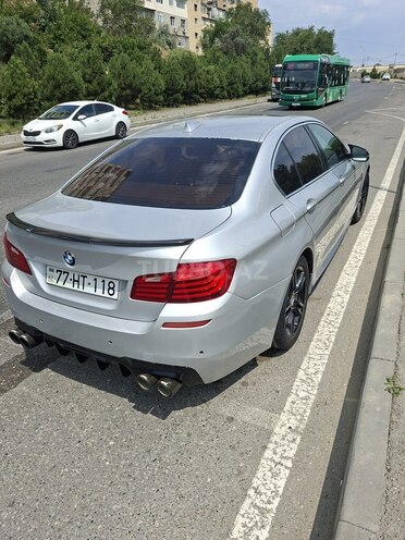 BMW 528 2014, 330,000 km - 2.0 l - Bakı