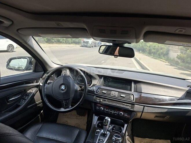 BMW 528 2014, 330,000 km - 2.0 l - Bakı