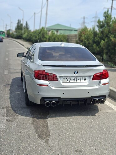 BMW 528 2014, 330,000 km - 2.0 l - Bakı