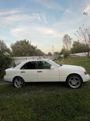 Mercedes C 180 1994, 425,369 km - 1.8 л - Qəbələ
