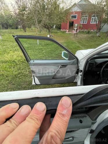 Mercedes C 180 1994, 425,369 km - 1.8 л - Qəbələ