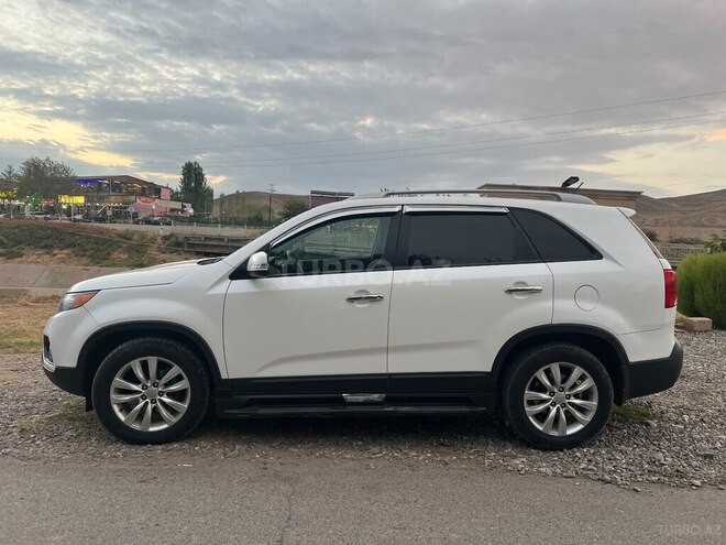 Kia Sorento 2010, 276,000 km - 2.0 l - Füzuli
