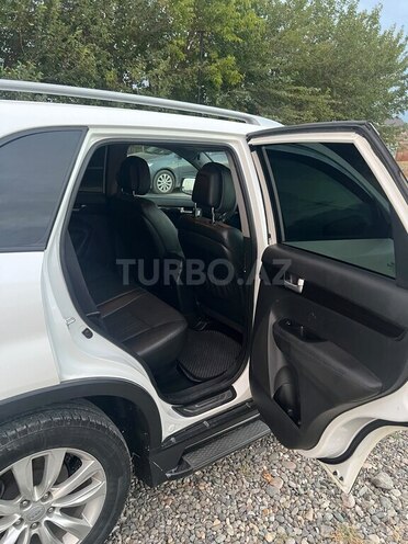 Kia Sorento 2010, 276,000 km - 2.0 l - Füzuli