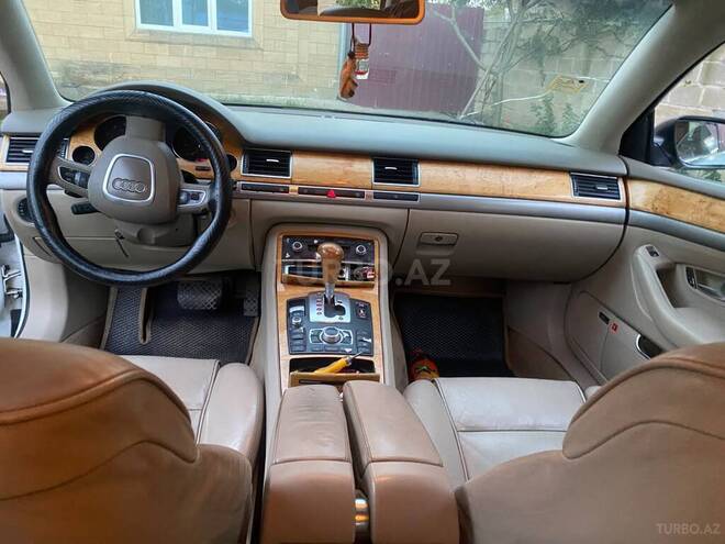 Audi A8 2008, 295,000 km - 3.1 l - Balakən