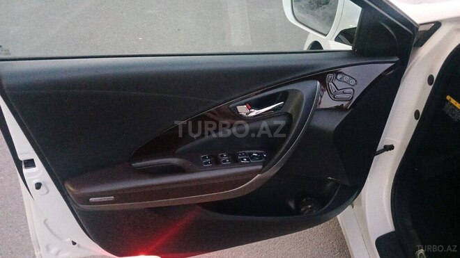 Hyundai Grandeur 2014, 194,680 km - 2.2 л - Gəncə