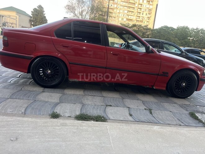 BMW 318 1993, 342,685 km - 1.8 l - Bakı