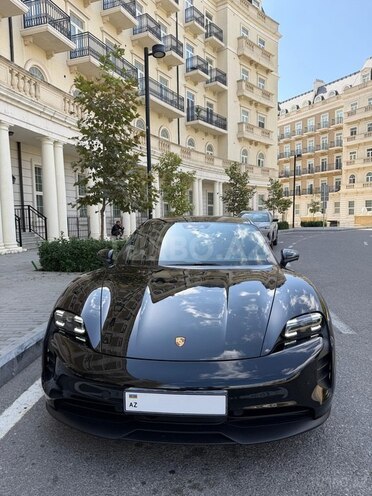 Porsche Taycan GTS 2020, 64,000 km - 0.0 l - Bakı