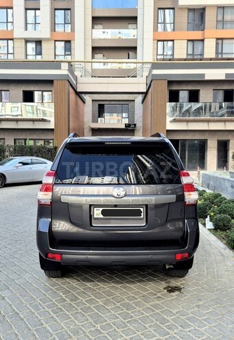 Toyota Land Cruiser Prado 2014, 175,000 km - 2.7 l - Bakı
