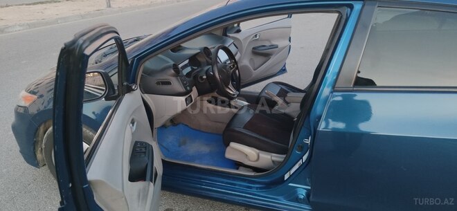 Honda Insight 2013, 284,000 km - 1.3 l - Bakı