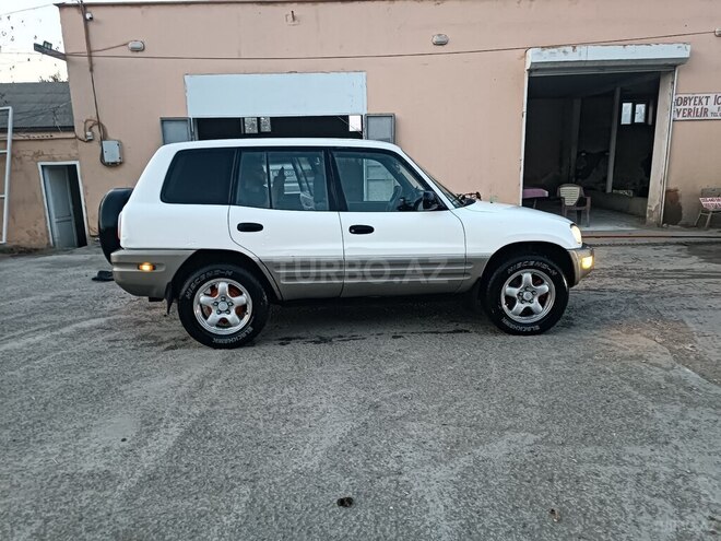 Toyota RAV4 1998, 270,000 km - 2.0 l - Biləsuvar