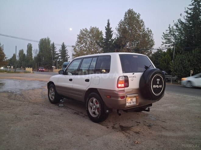 Toyota RAV4 1998, 270,000 km - 2.0 l - Biləsuvar