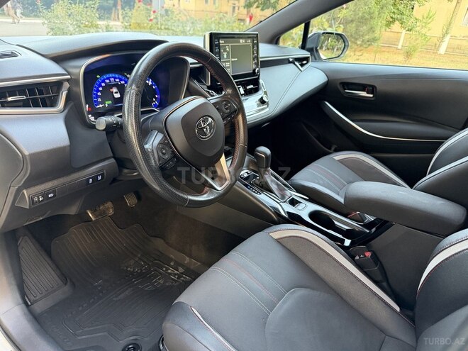 Toyota Corolla 2022, 103,000 km - 1.8 l - Gəncə