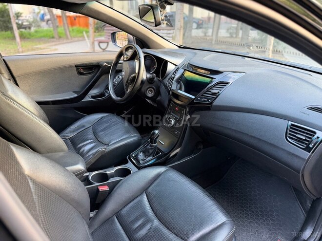 Hyundai Avante 2015, 235,316 km - 1.6 l - Bakı