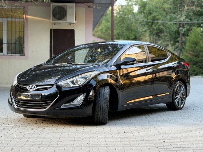 Hyundai Avante 2015, 235,316 km - 1.6 l - Bakı