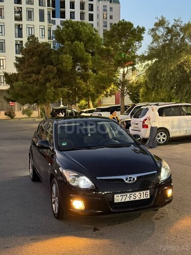 Hyundai i30 2009, 260,000 km - 1.4 л - Bakı
