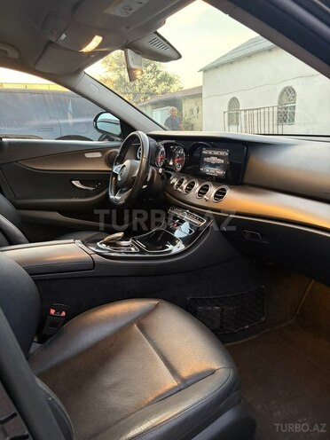 Mercedes E 250 2016, 180,000 km - 2.0 l - Bakı