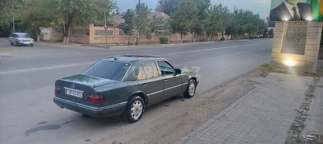 Mercedes 190 1994, 495,830 km - 2.0 l - Cəlilabad