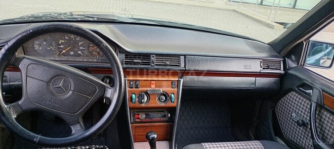 Mercedes 190 1994, 495,830 km - 2.0 l - Cəlilabad