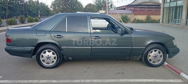 Mercedes 190 1994, 495,830 km - 2.0 l - Cəlilabad