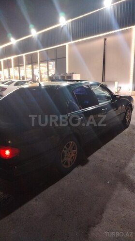 Mercedes E 240 1998, 395,000 km - 2.4 l - Bakı
