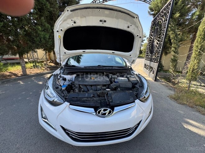 Hyundai Elantra 2011, 320,000 km - 1.8 l - Şirvan