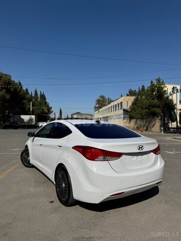 Hyundai Elantra 2011, 320,000 km - 1.8 l - Şirvan