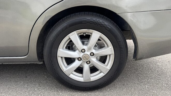 Nissan Sunny 2012, 304,000 km - 1.5 l - Bakı