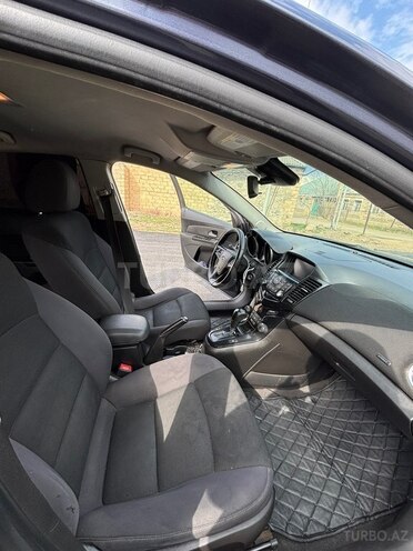 Chevrolet Cruze 2014, 260,000 km - 1.4 l - Gəncə