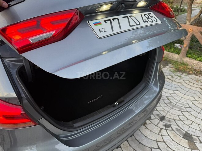 Hyundai Elantra 2017, 198,271 km - 1.6 л - Bakı