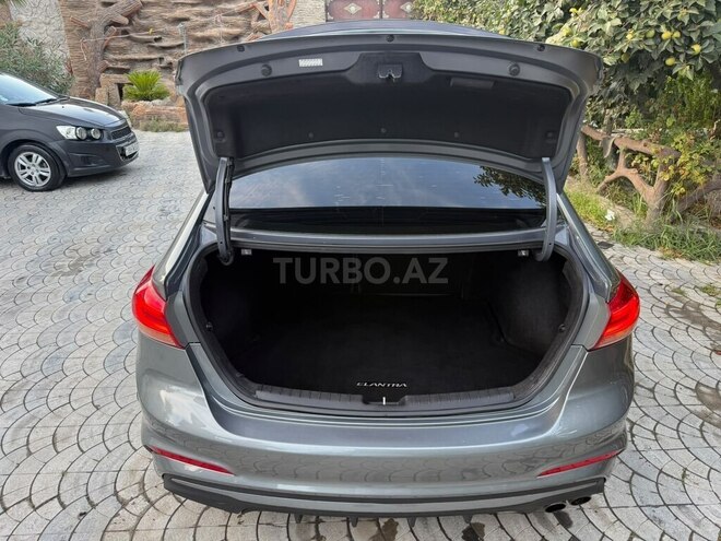 Hyundai Elantra 2017, 198,271 km - 1.6 л - Bakı