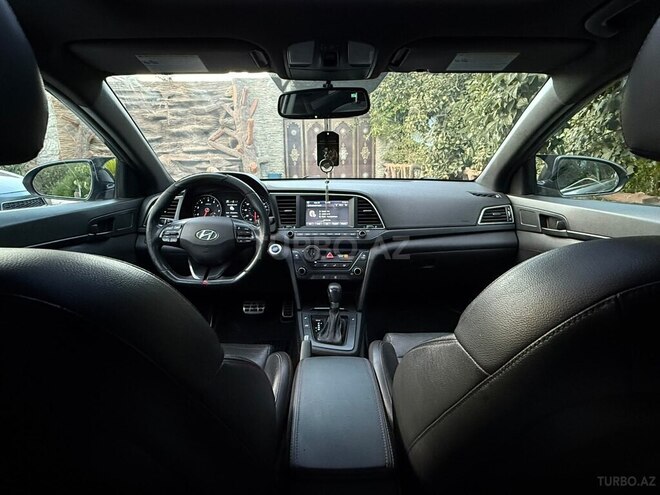 Hyundai Elantra 2017, 198,271 km - 1.6 л - Bakı