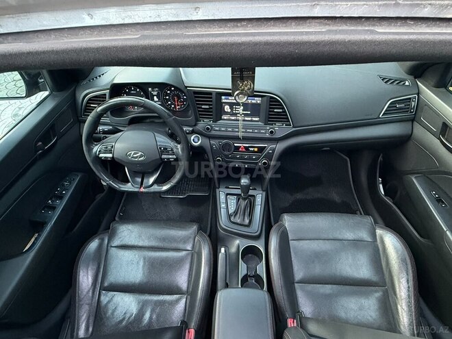Hyundai Elantra 2017, 198,271 km - 1.6 л - Bakı