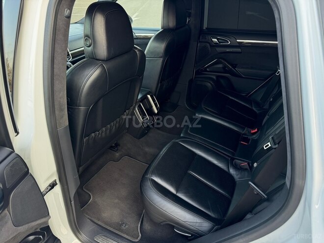 Porsche Cayenne S 2013, 189,000 km - 4.8 l - Gəncə