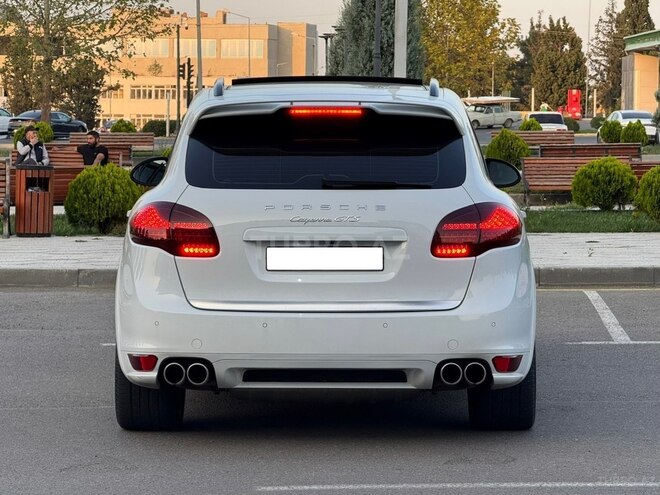 Porsche Cayenne S 2013, 189,000 km - 4.8 l - Gəncə